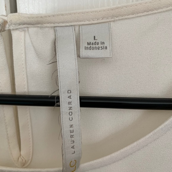 LC Lauren Conrad Bow Sleeve Blouse - Picture 4 of 5